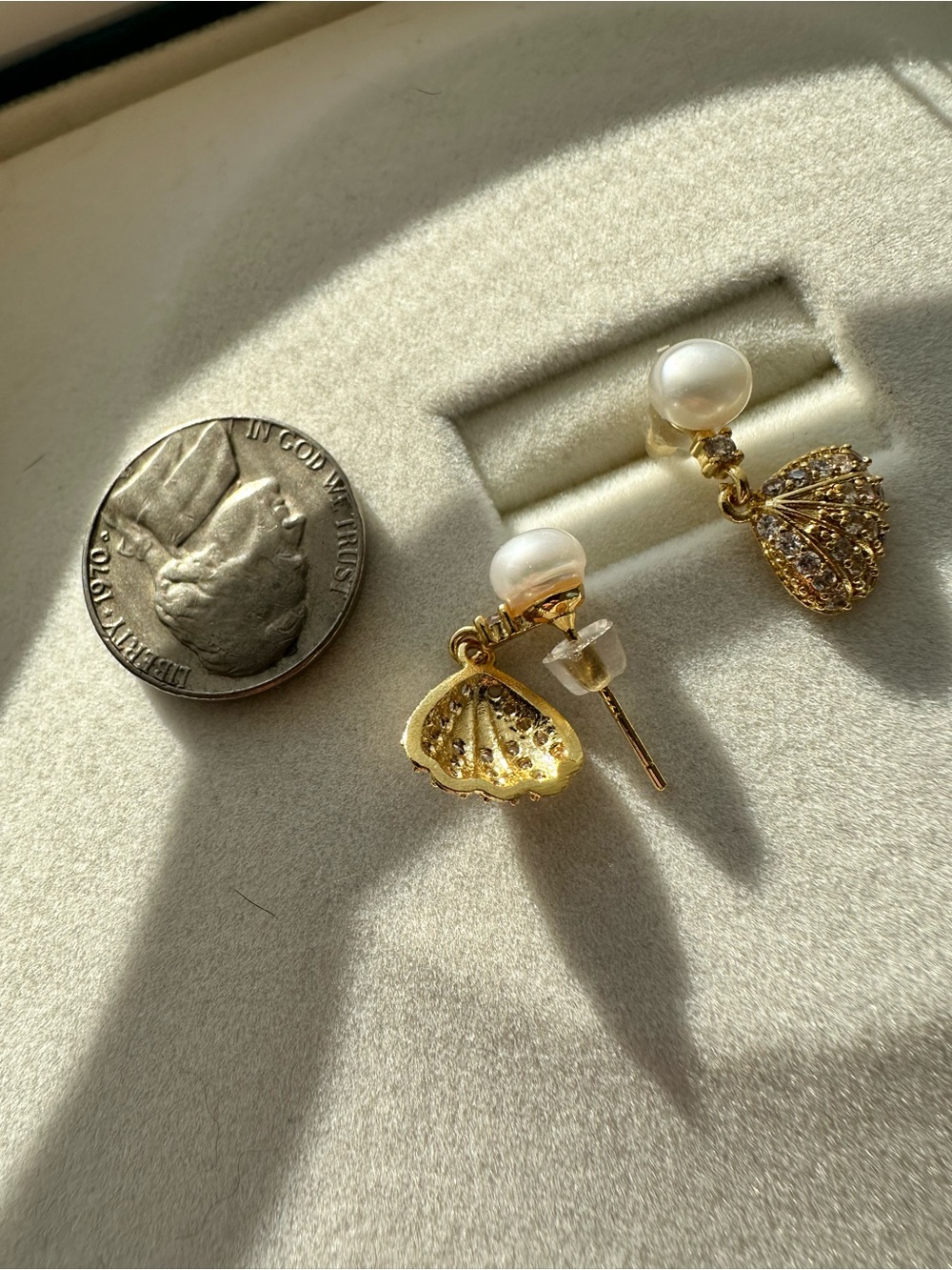 Gold freshwater Pearl Shell Drop Earrings